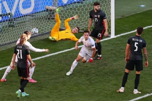 Preokreti, osam golova, atomski fudbal u 120 minuta - Španija izbacila hrabre Hrvate!